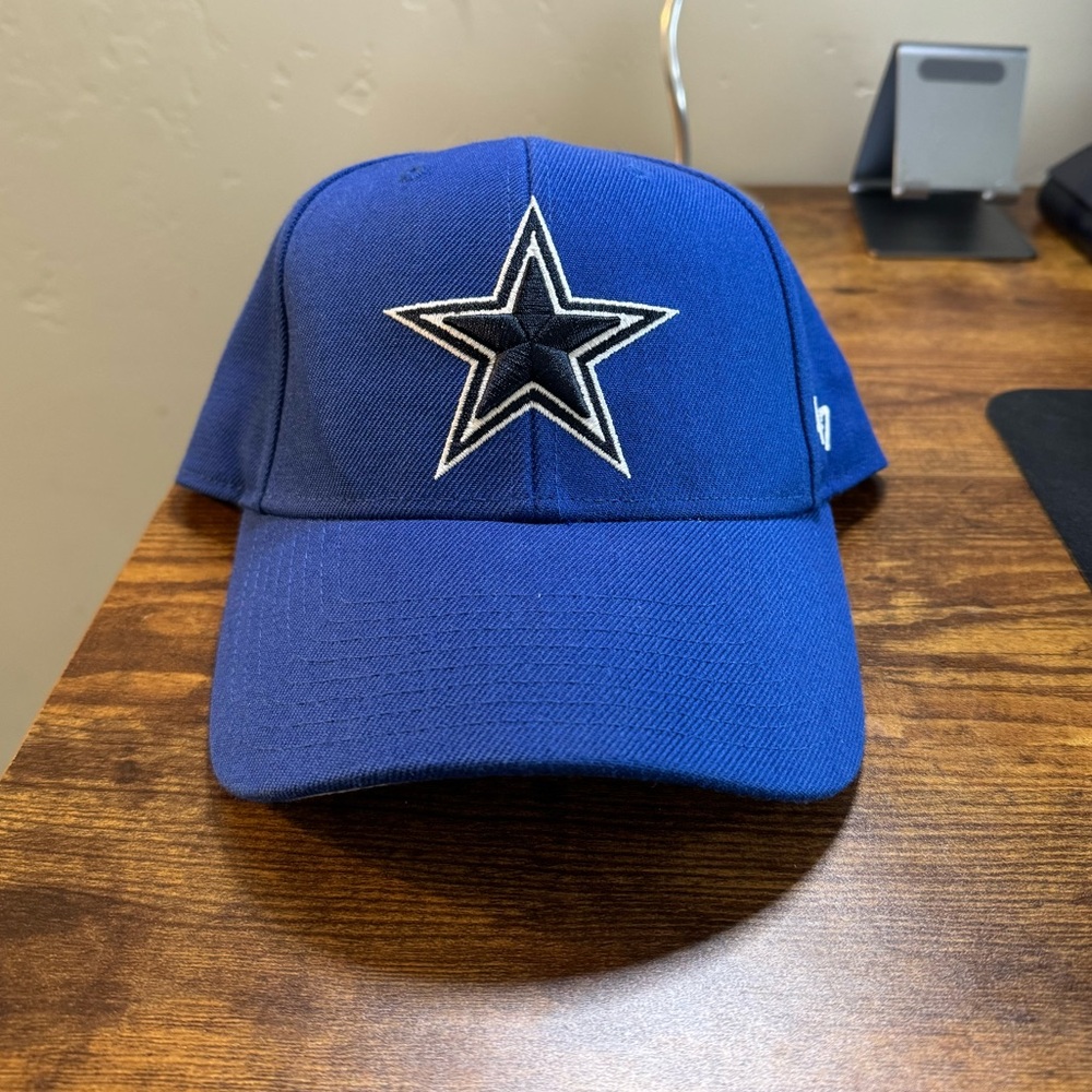 NWOT Dallas Cowboys 47’ Velcro SnapBack Hat